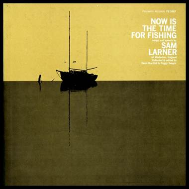 A boat in the water

Description automatically generated