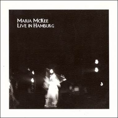 A person playing a violin

Description automatically generated